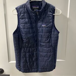 Women’s Navy Patagonia Puffer Vest Size S